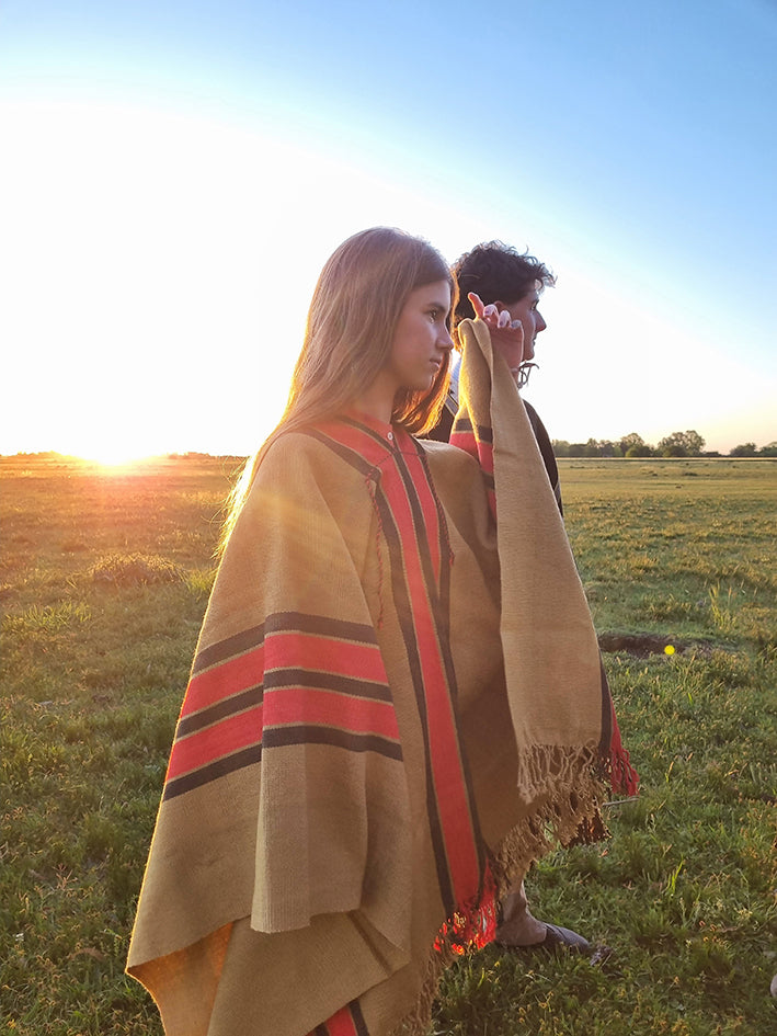 Chumbicha lamb Poncho - Vakiano