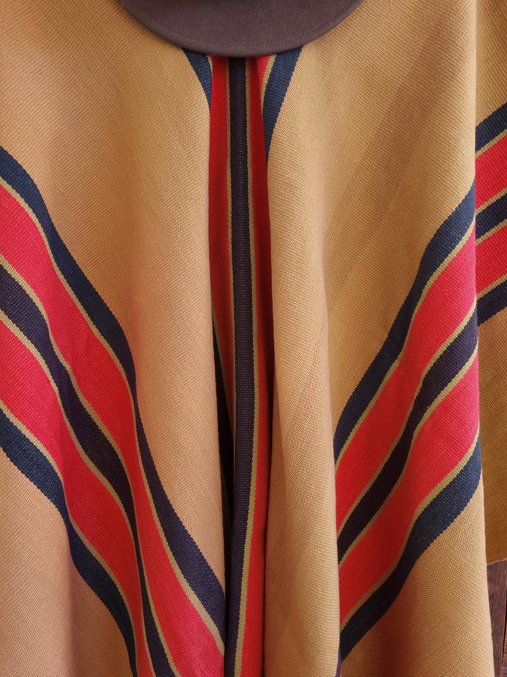 Chumbicha lamb Poncho - Vakiano