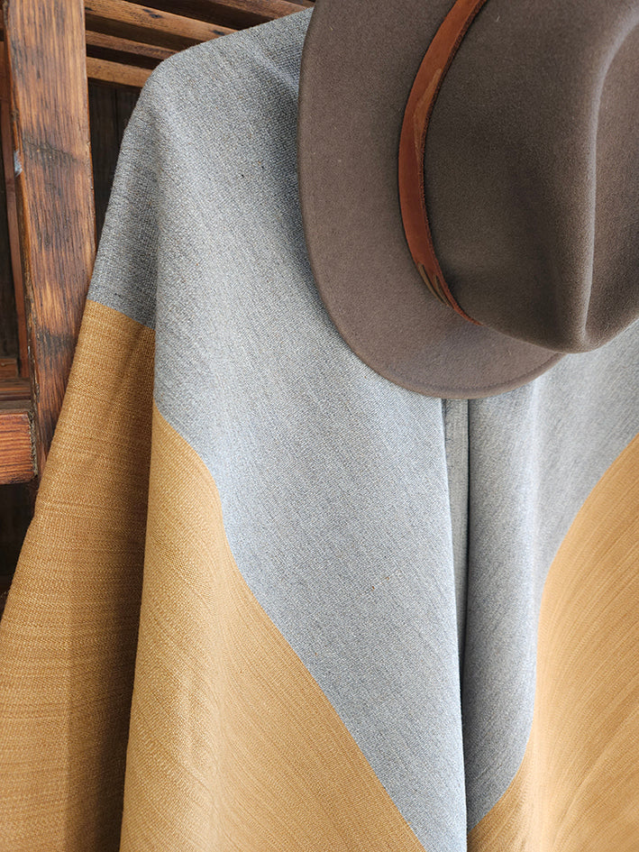 Polco Handwoven Argentine wool Poncho