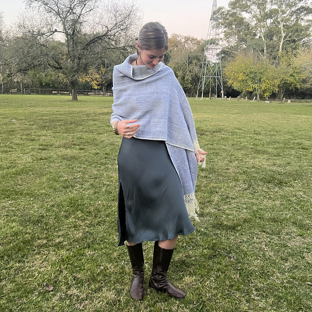 Cielo Sur lightweight wool shawl in sky blue and cream tones