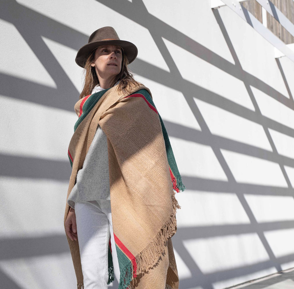 Talamayo lamb Poncho - Vakiano