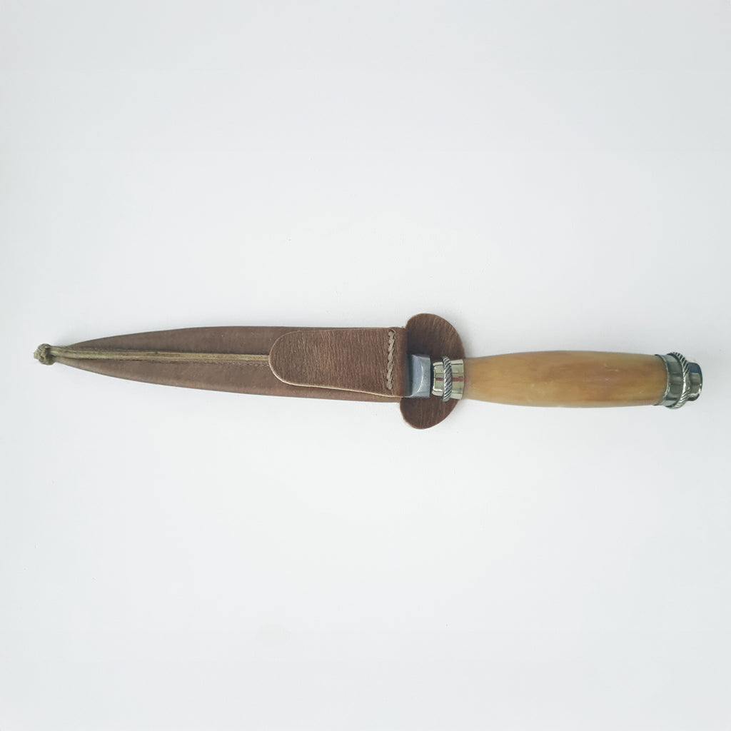 Handmade Potro Bone Knife with Leather Sheath - Vakiano